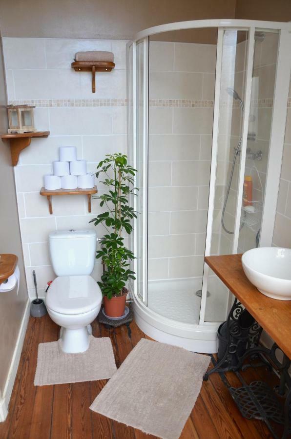 Joli appartement vue sur l'Eglise Périgueux Extérieur photo